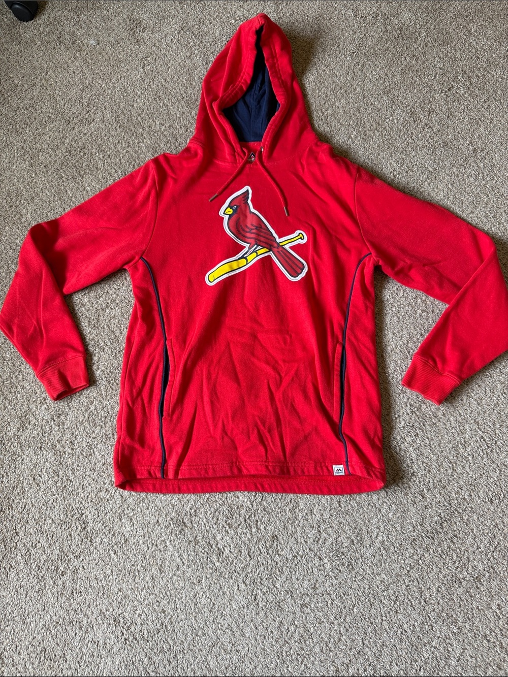 Majestic Red St Louis Cardinals Hooded Sweatshirt with Logo and front pockets.